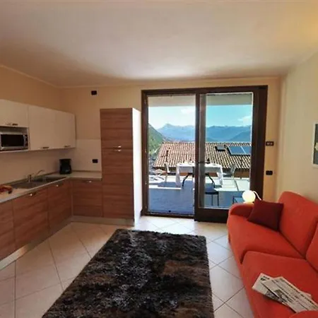 Eden Apartment *